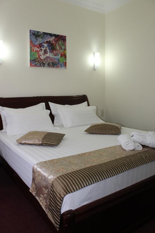 Hotel Vanilla Batumi Room photo